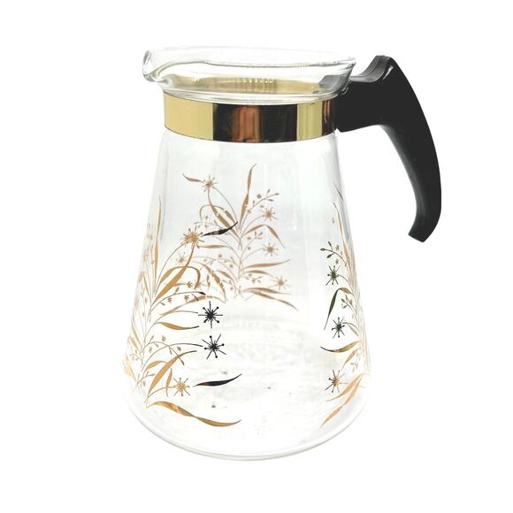 Vintage Pyrex mini gold Wheat Pattern Tea
Pot/Carafe/Pitcher with Lid 6” tall - Picture 4 of 4